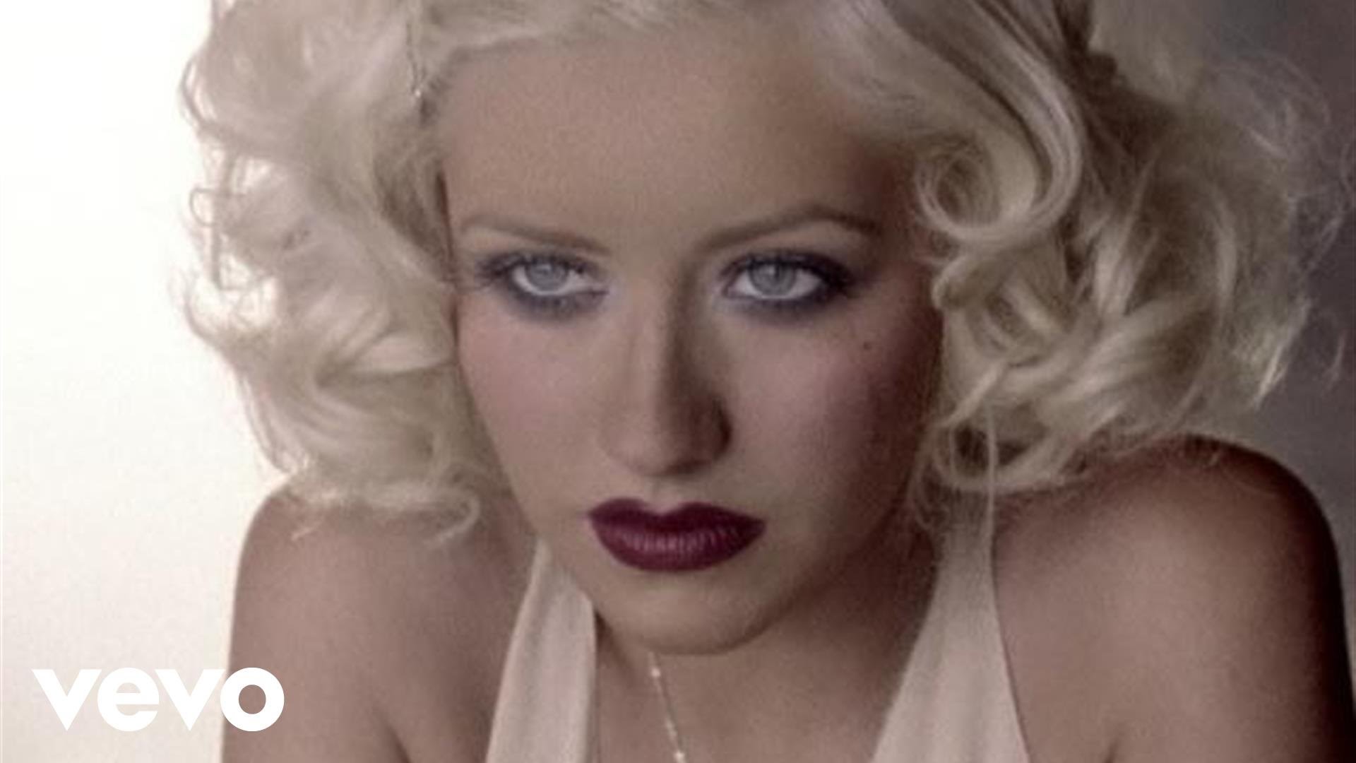 Embedded thumbnail for Christina Aguilera – Hurt